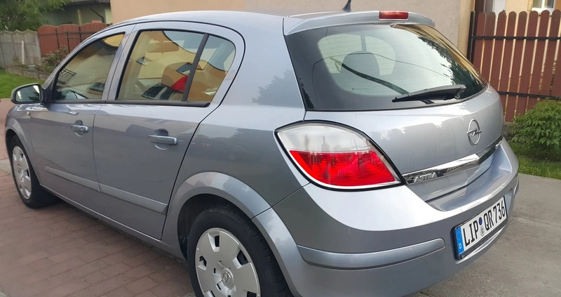 Opel Astra cena 13300 przebieg: 164000, rok produkcji 2005 z Jarosław małe 191